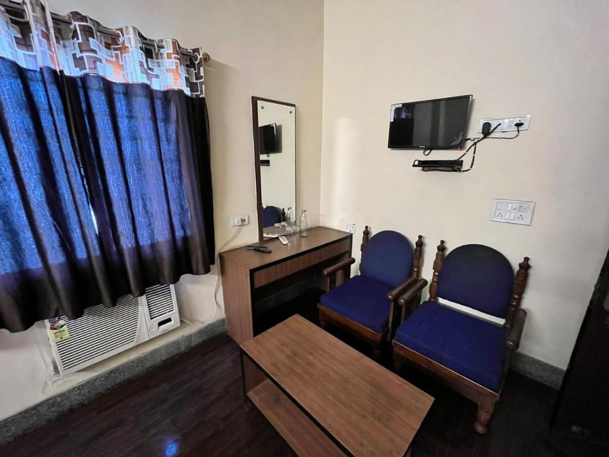 Hotel Chandra Jamshedpur Exterior photo