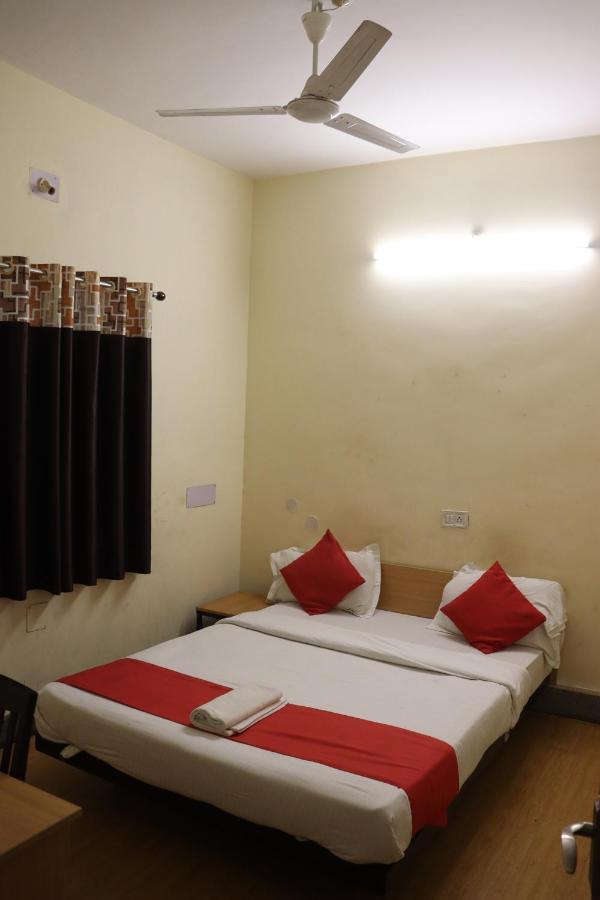 Hotel Chandra Jamshedpur Exterior photo