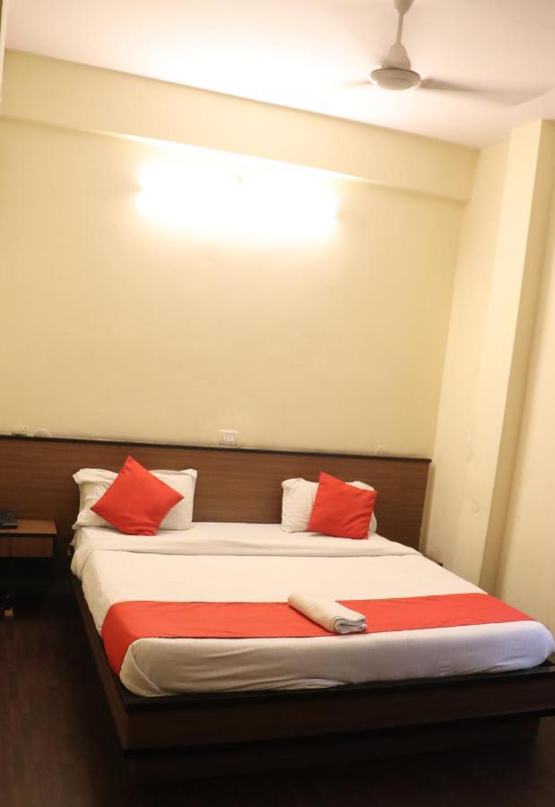 Hotel Chandra Jamshedpur Exterior photo