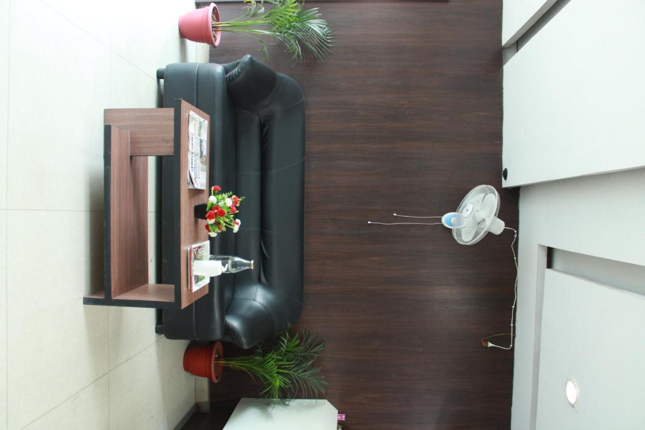 Hotel Chandra Jamshedpur Exterior photo