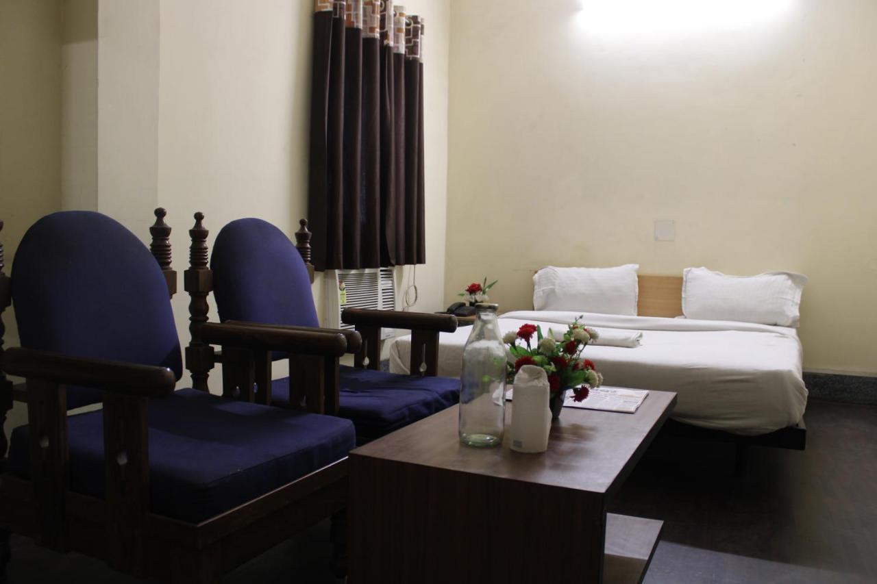 Hotel Chandra Jamshedpur Exterior photo